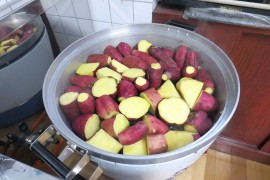 お芋を食べよう