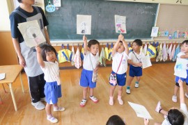 すみれ組のペープサート